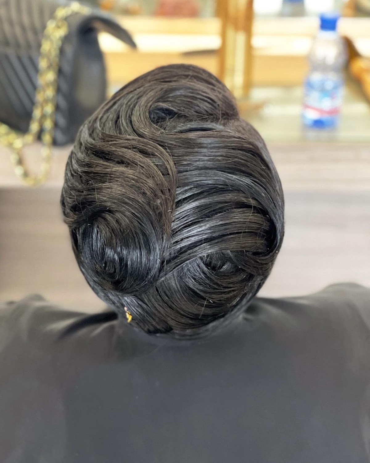 Mike Hair Jewelry & Beauty Salon