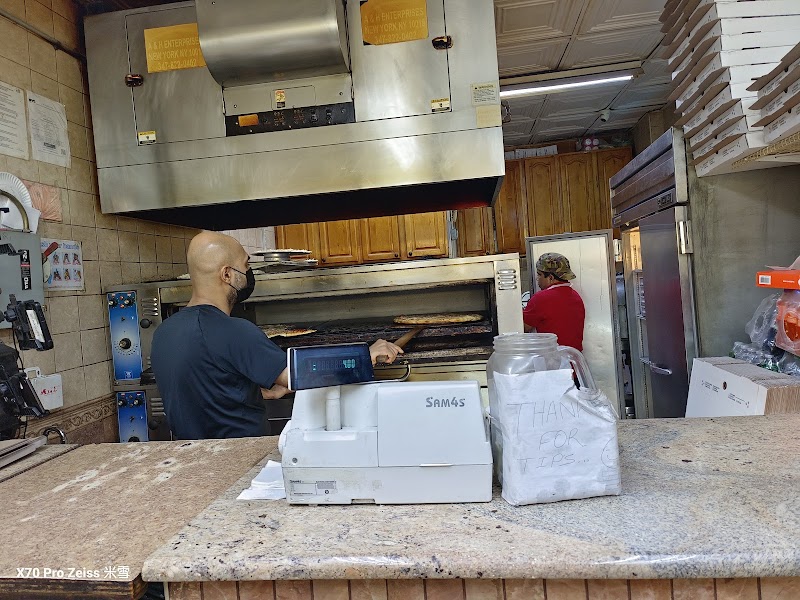 $1.50 Fresh Pizza photo 6