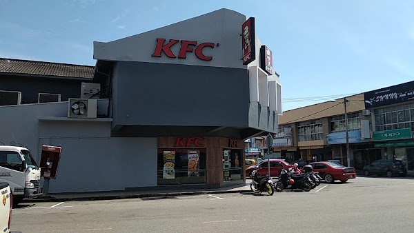 KFC Masjid Tanah - Photo 1