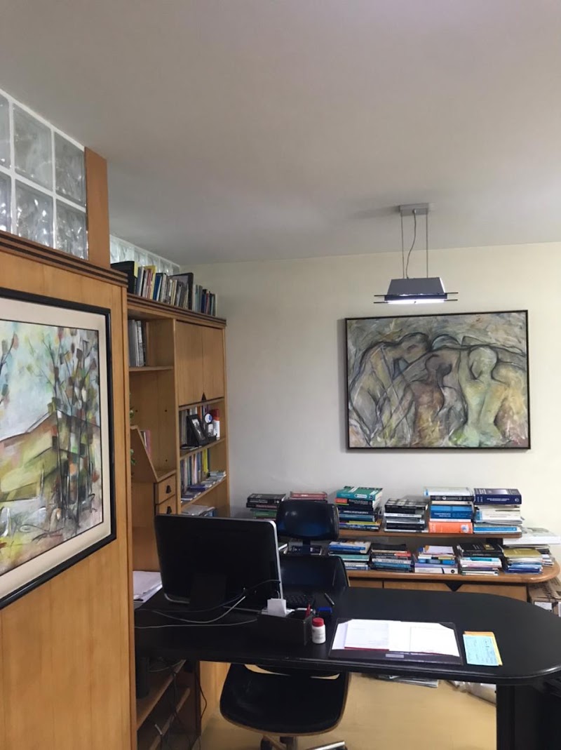 Foto de Dr. Leandro Prates de Lima