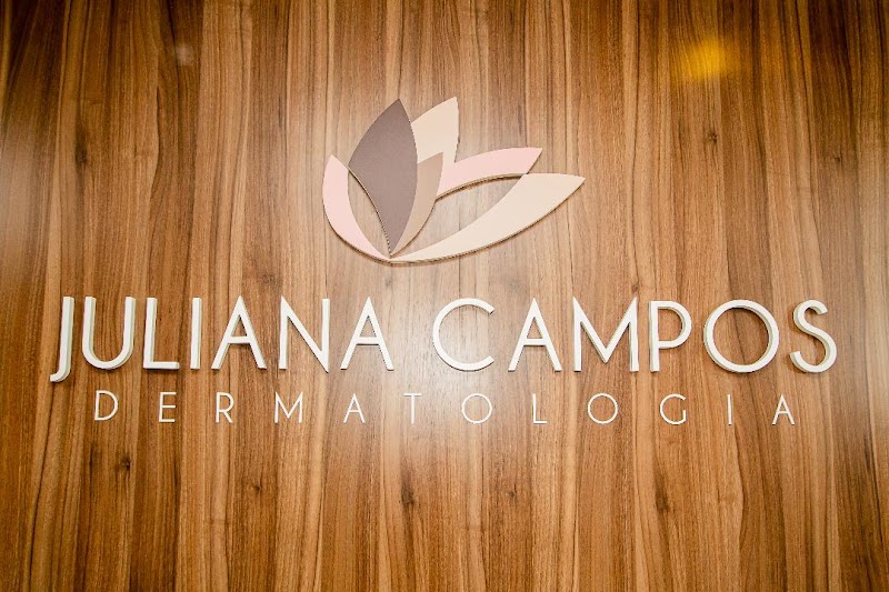 Foto de Juliana Campos Dermatologia/Queda cabelo, calvície, cosmética capilar