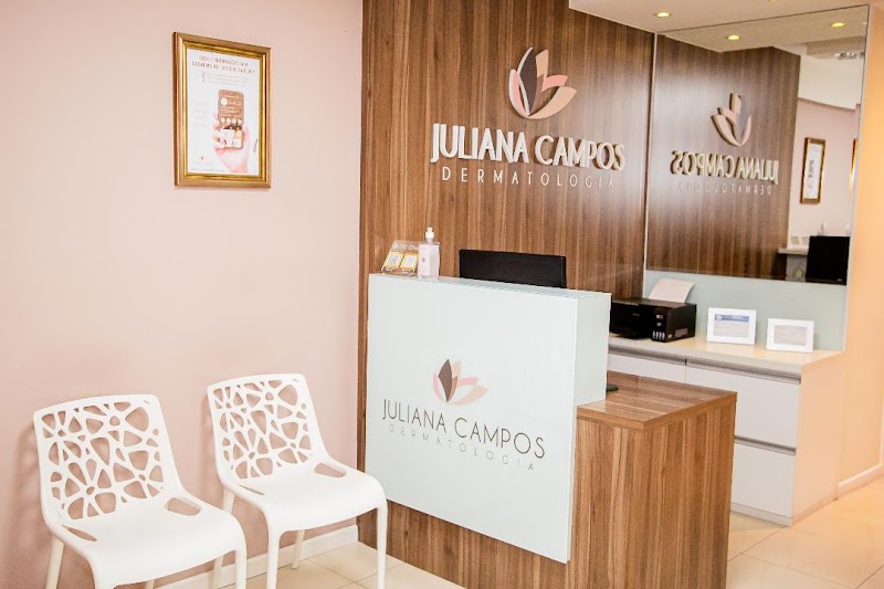Foto de Juliana Campos Dermatologia/Queda cabelo, calvície, cosmética capilar