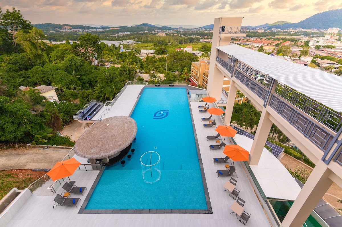 Hilltop Wellness Resort — 4