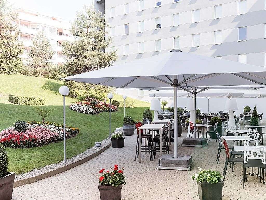 Novotel Suites Genève Aéroport, dog-friendly hotel, photo 4