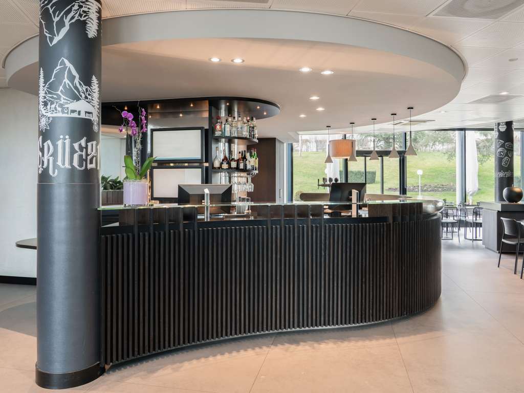 Novotel Suites Genève Aéroport, dog-friendly hotel, photo 5