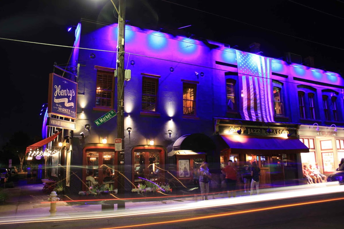 Henry's On The Market photo 4