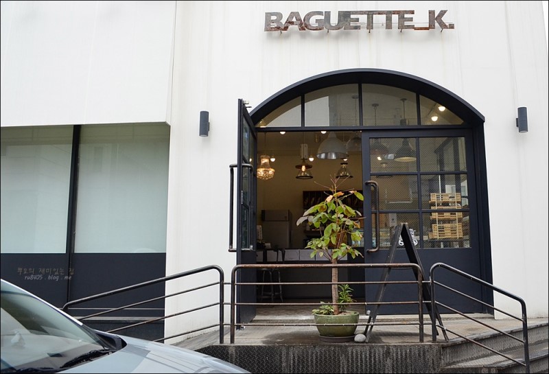 BAGUETTE_K. 1