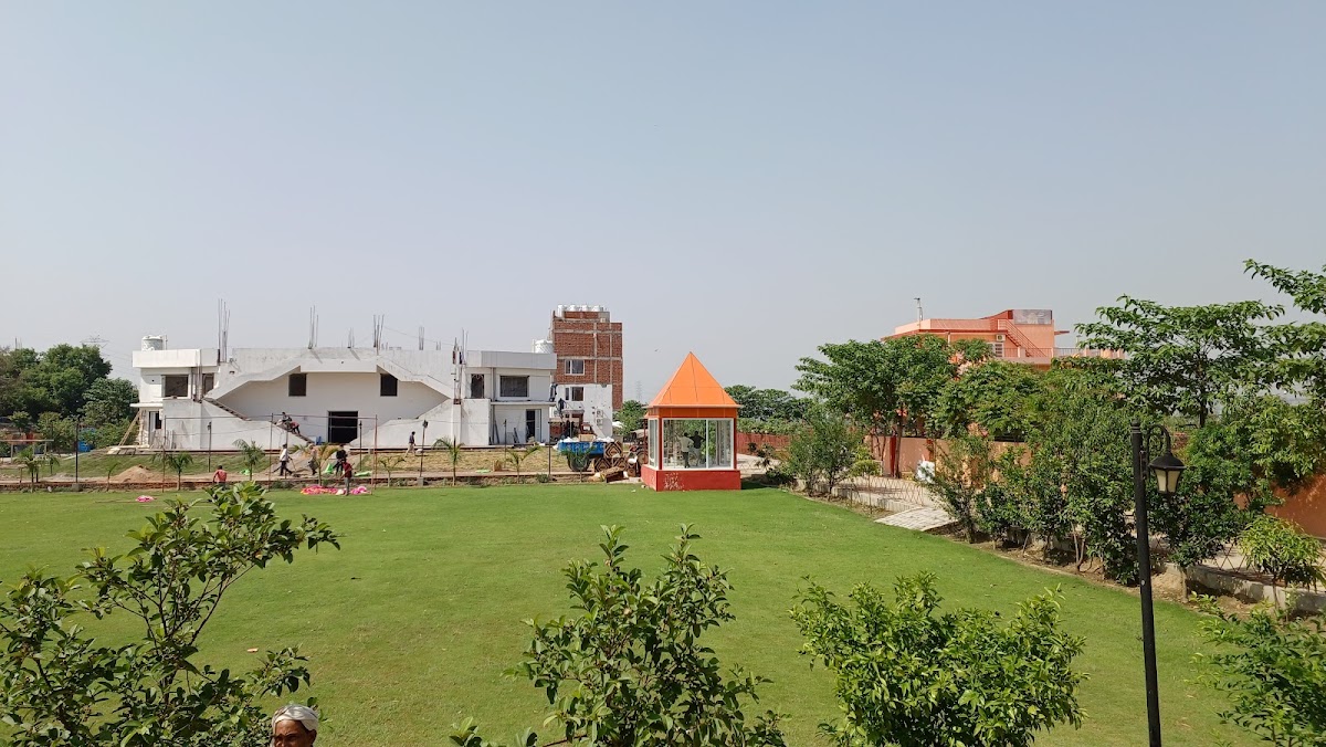 Shree Rajneesh Dhyan Mandir (By Osho Fragrance)