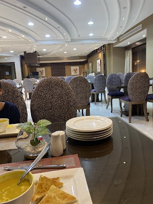 مطعم الياسمين