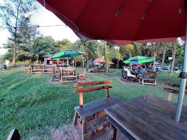 MK Beach Cafe - Photo 1