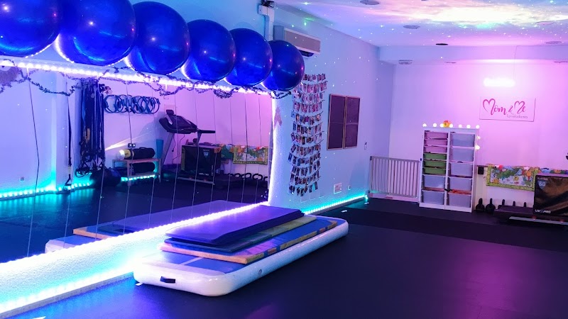 Mom&me Centro de Maternidad