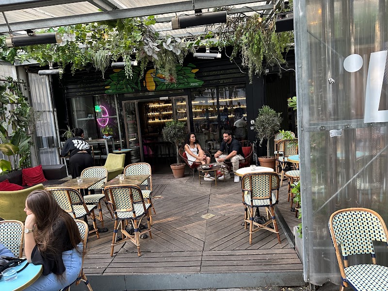 LA COMMUNE 20ème Paris