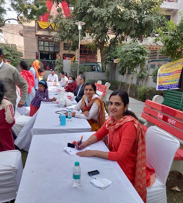 Dr. Swati Chhabra / Avanza Healthcare & Diagnostics /Women wellness Clinic - Image 3