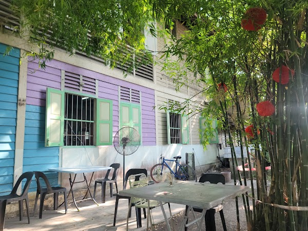 Nan Wah Kopitiam - Photo 1