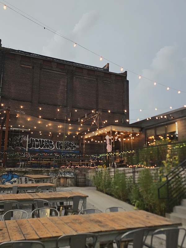 Photo by Victor Fain