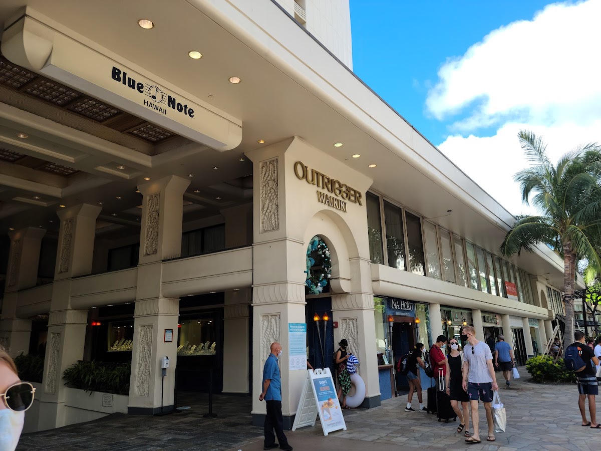 Duke's Waikiki in honolulu