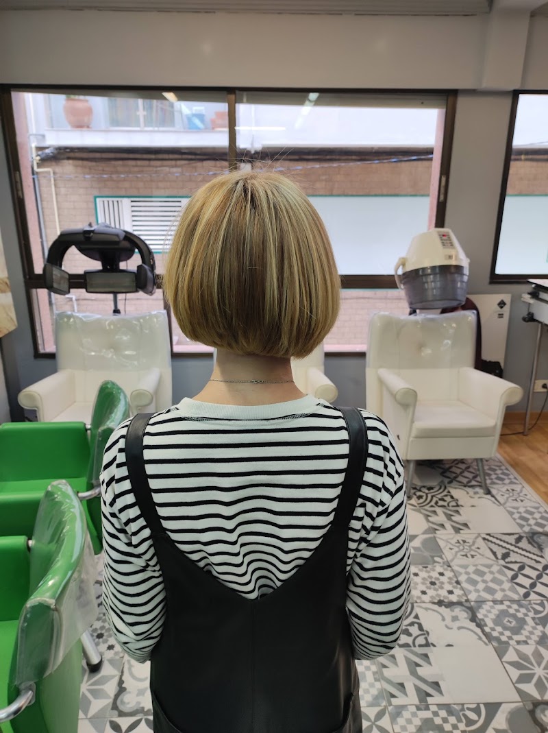 Peluquería París photo 1