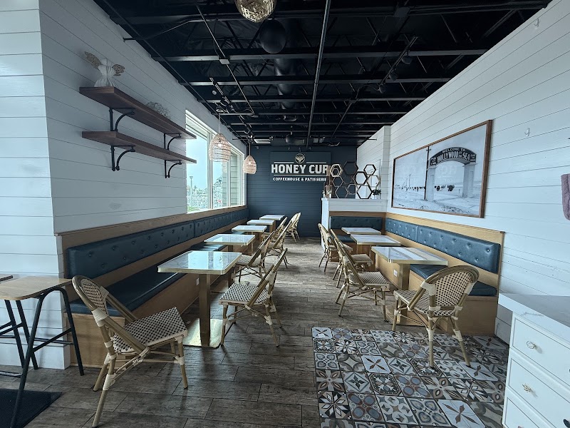 Honey Cup Coffeehouse & Creamery photo 3
