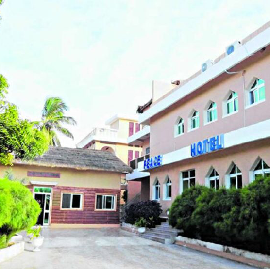PEACE HOTEL photo 3