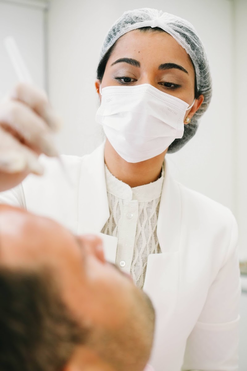 Foto de Dra Ana Caroline Oliveira - dermatologista