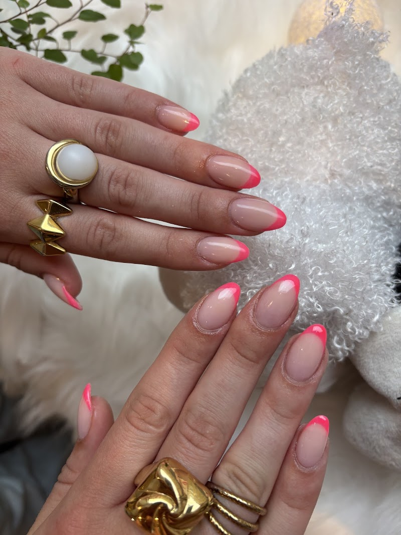 Rosa Nails - Nagelsalong Södermalm