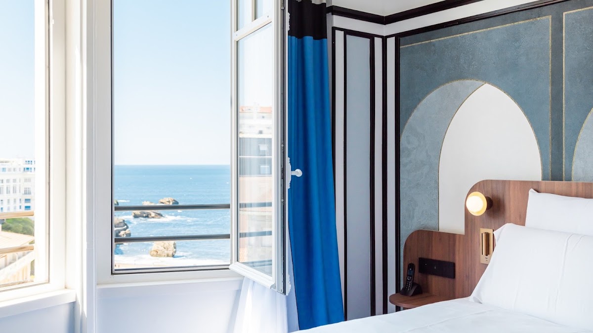Hôtel Plaza Biarritz Plage, Handwritten Collection