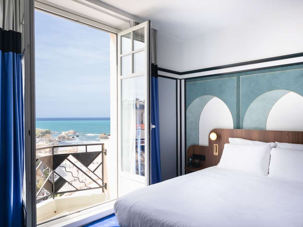 Hôtel Plaza Biarritz Plage, Handwritten Collection 4