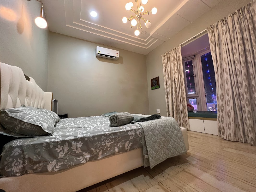 OSHO Home Ashram Jabalpur by PARAM Meditation International (Switzerland)