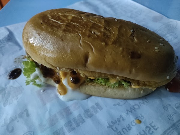 Haneera Burger (Gerai Burger Budin) - Photo 1