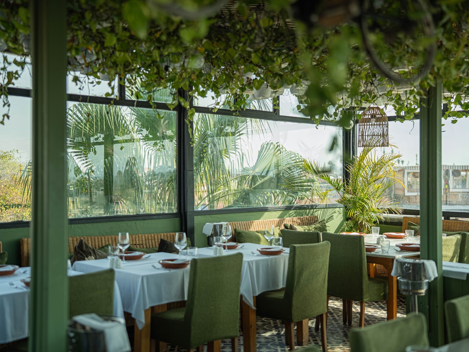 Salama Skybar