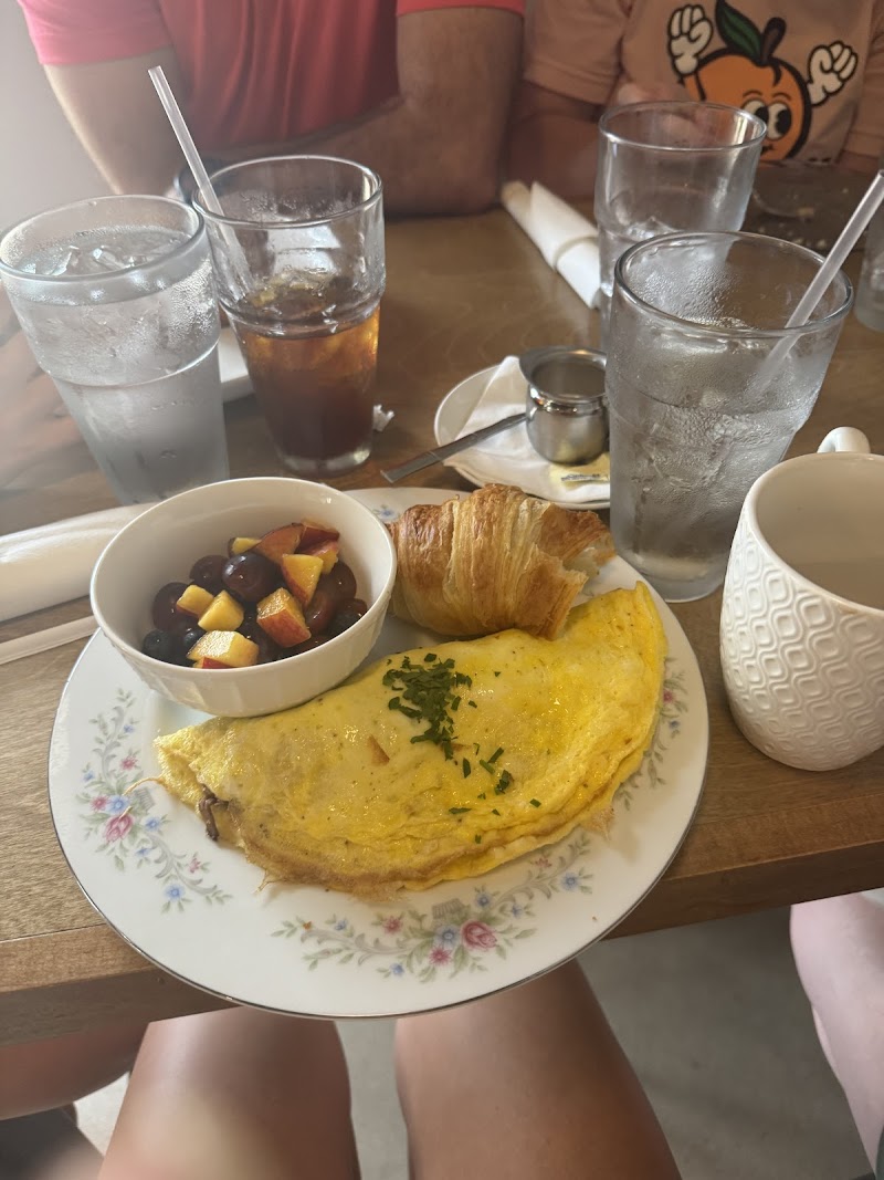 Lula Perl Cafe photo 4