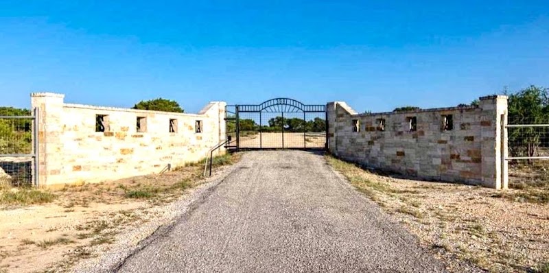 Los Milagros Ranch - Photo 6