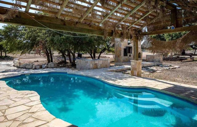 Los Milagros Ranch - Photo 2