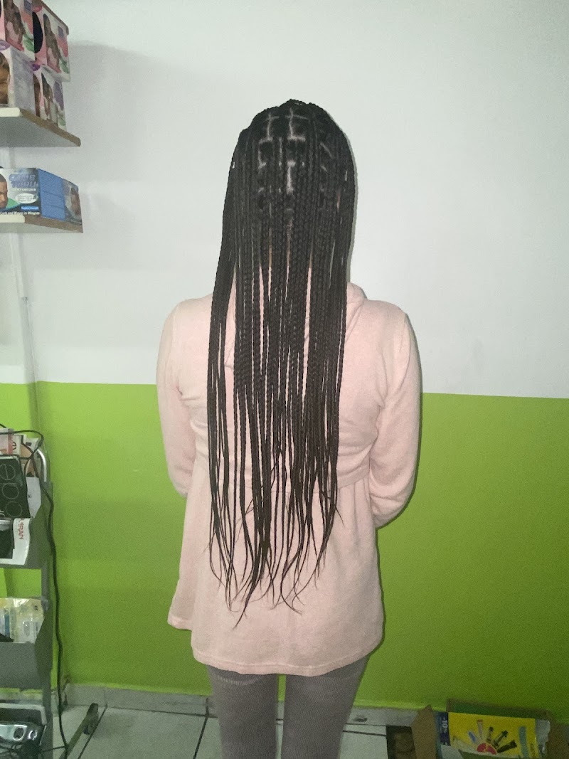 COIFFURE IVOIR'EBENE BY MELODY — photo 5