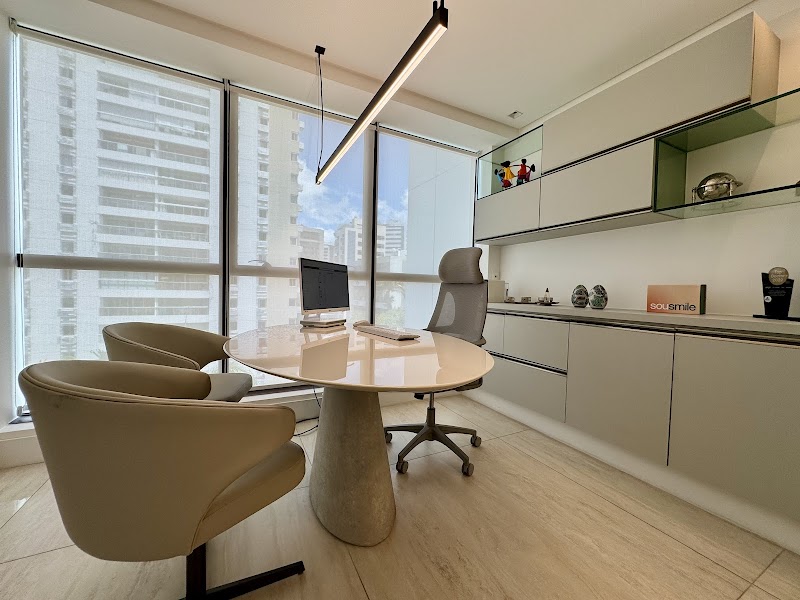 Dr. Flávio Venícius - Ortodontista | Dentista | Aparelho Invisível | SouSmile | Invisalign Recife - foto 5