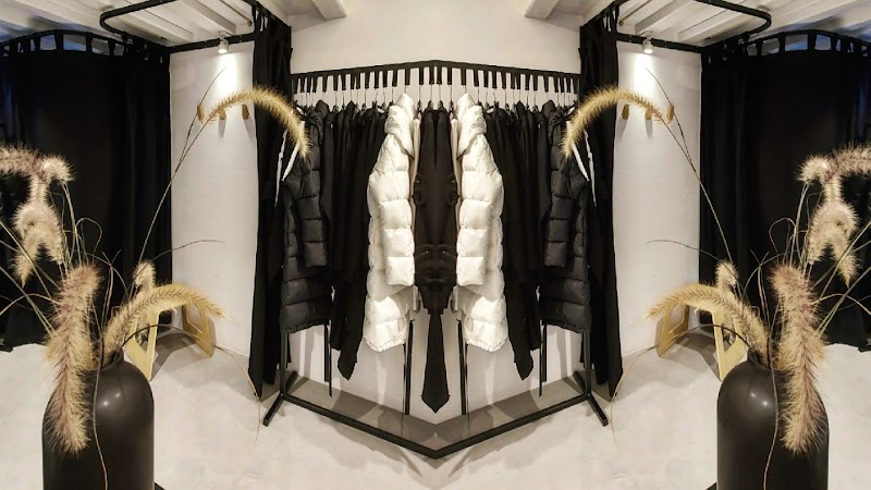 TEPHRA Santorini | Avant-Garde Fashion Concept Store