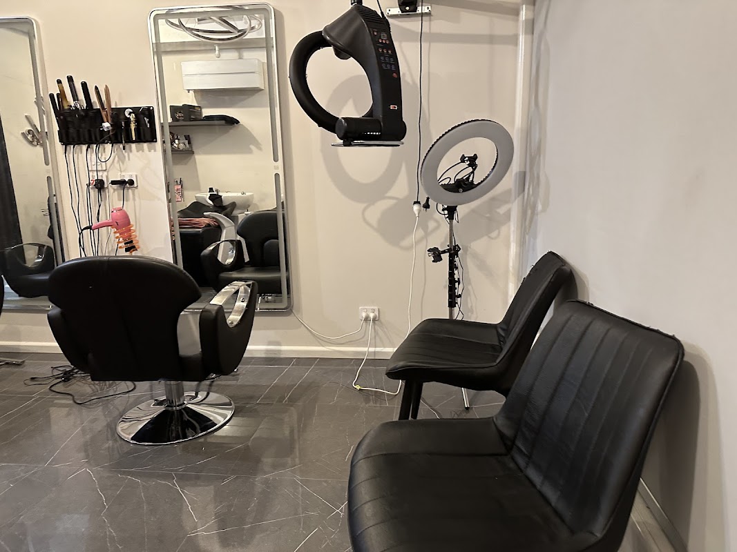 Just Curls Hair Salon photo 1