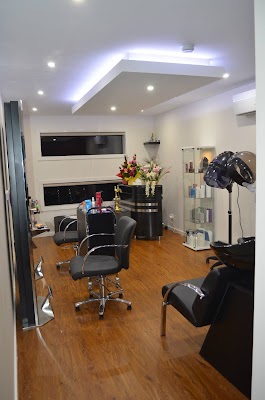 Just Curls Hair Salon photo 2