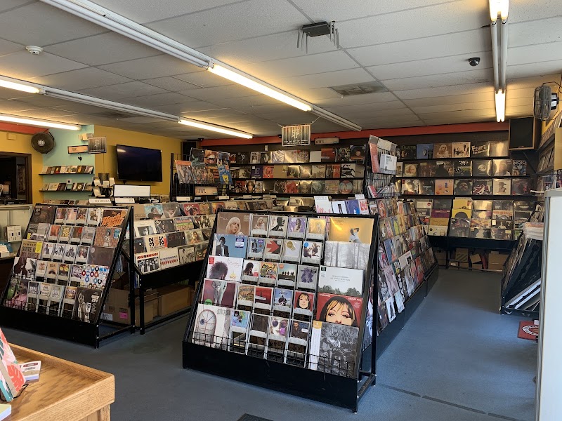 T-Bones Records & Cafe photo 2