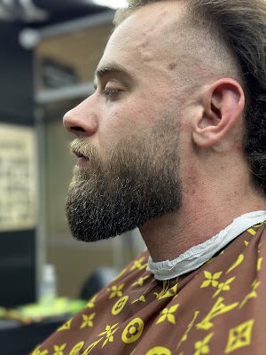 Lion King Barber West Lakes photo 3