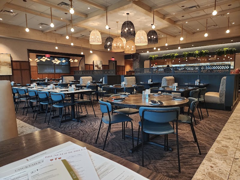 Cooper’s Hawk Winery & Restaurant