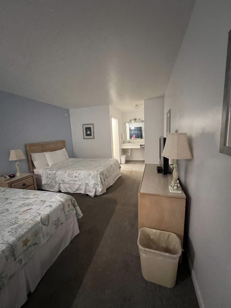 Gulf Breeze Motel photo 4