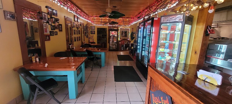 Darwell's Happiness Cafe photo 1