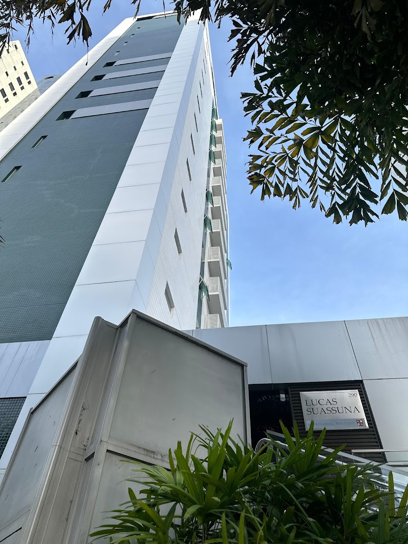 Dr. Douglas Santana I Consultório Odontológico Recife - foto 2