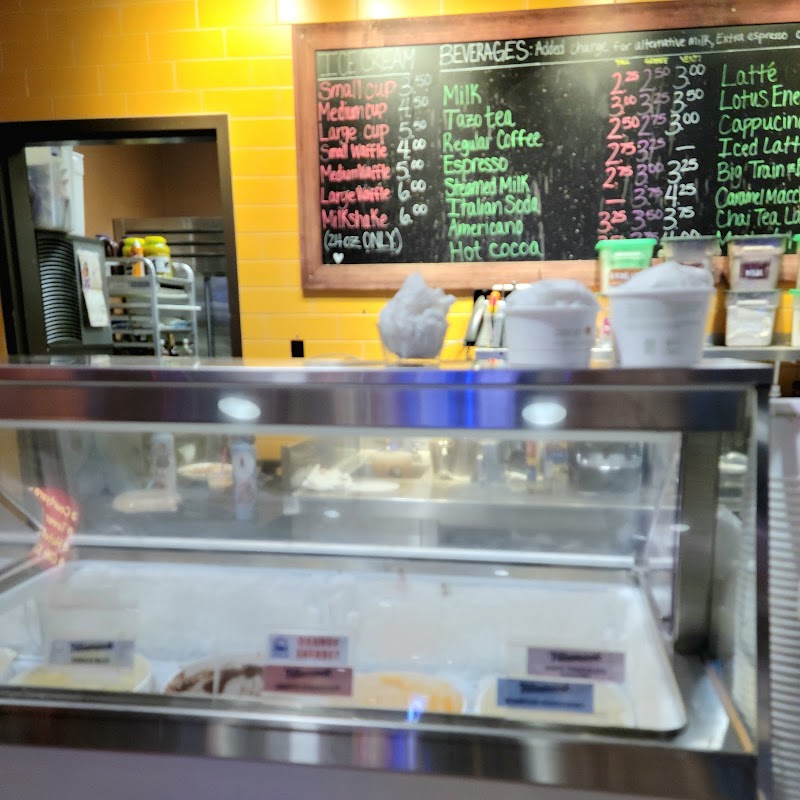 Wild Roast Coffee and Deli photo 2