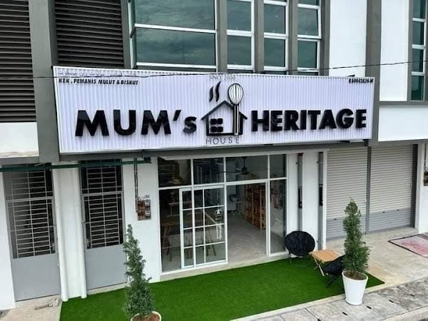 Mum's Heritage House Kangar Jaya - Photo 1