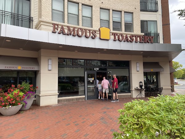 Famous Toastery Of Ashburn