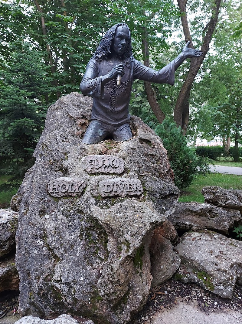 Ronnie James Dio monument