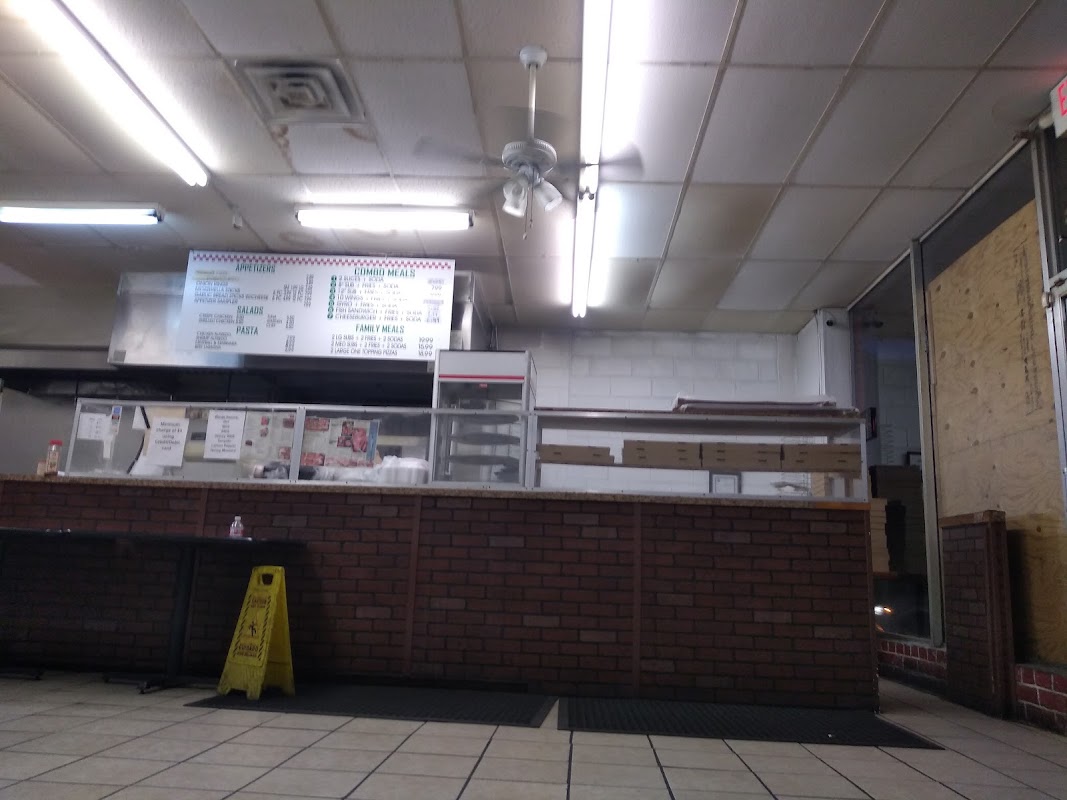 New York Pizzeria photo 4