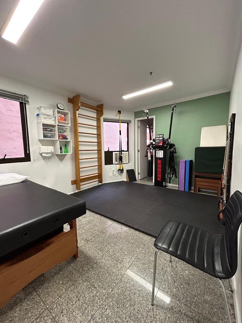 Foto de Alexandre Salomão - Osteopata e Fisioterapeuta em São Paulo - Próximo ao Sírio Libanês